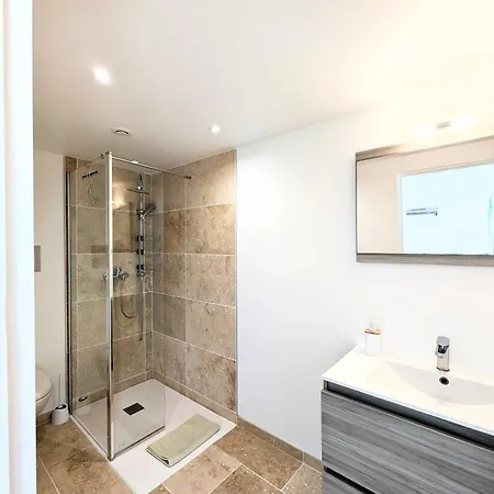Renove A Quelques Pas De La Apartment