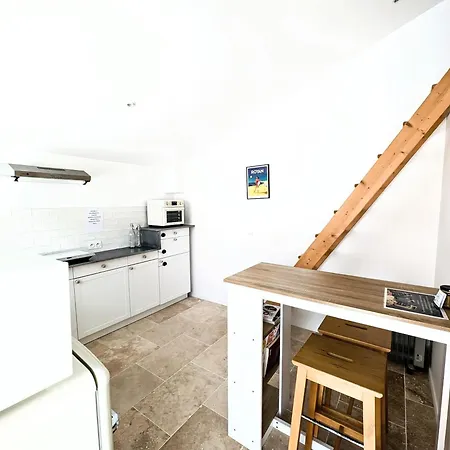 Apartment Renove A Quelques Pas De La